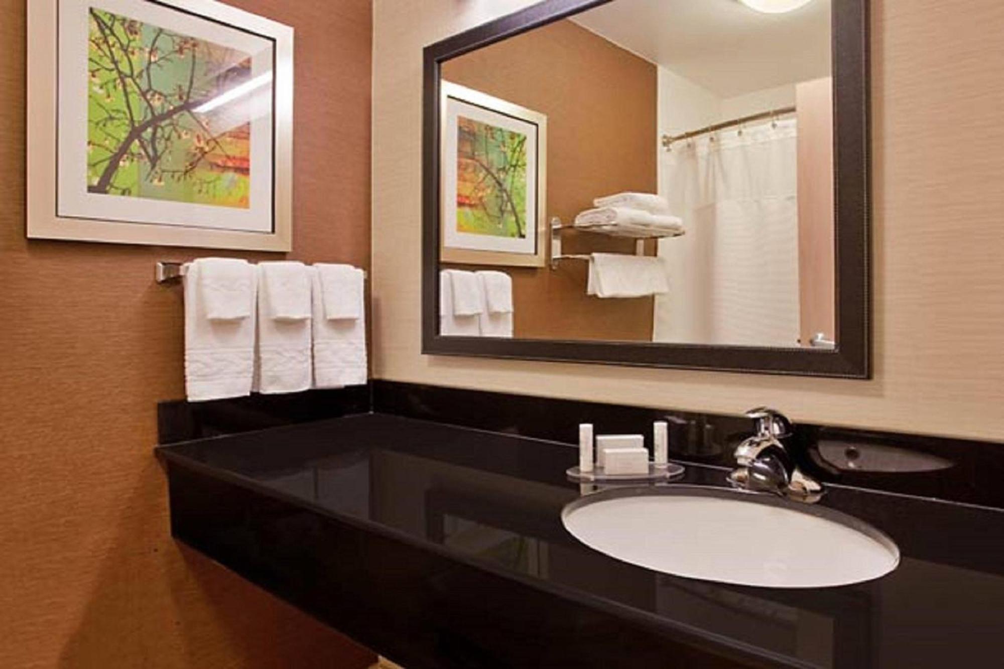 Fairfield Inn & Suites Tulsa South Medical District Esterno foto