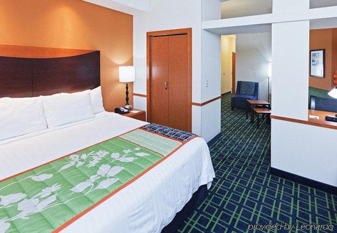 Fairfield Inn & Suites Tulsa South Medical District Esterno foto