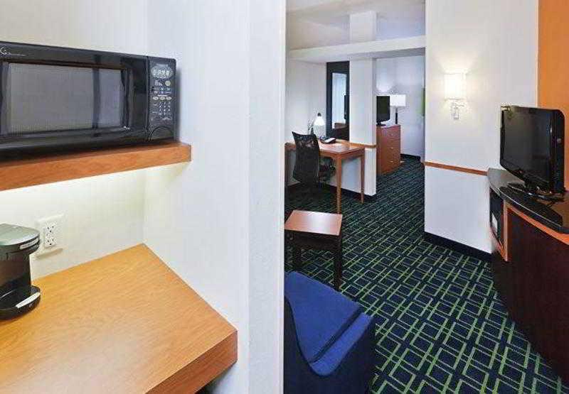 Fairfield Inn & Suites Tulsa South Medical District Esterno foto